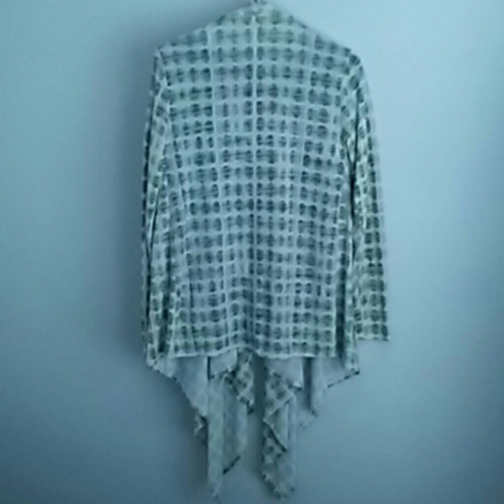 Lisa Rinna Jacket - Picture 4 of 7